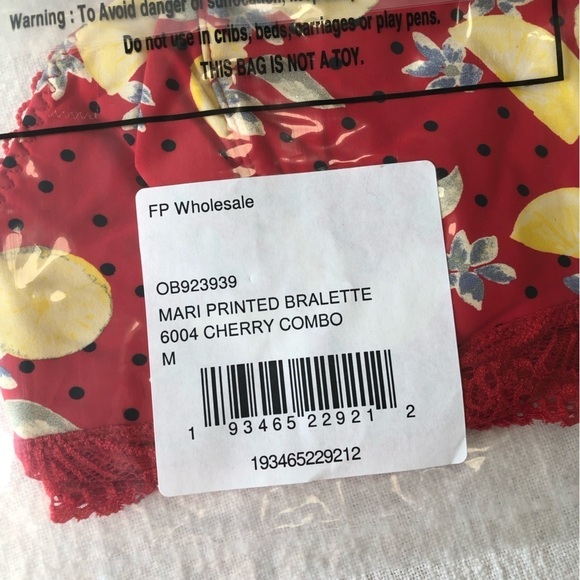 Free People Mari Printed Bralette Lemons Cherry Combo New Medium - Picture 4 of 4